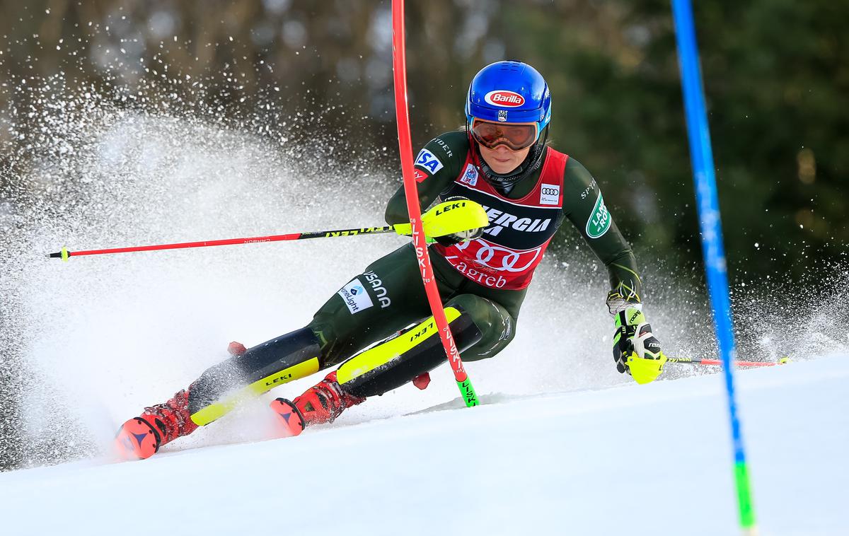 Mikaela Shiffrin | Mikaela Shiffrin izpušča paralelni veleslalom. | Foto Getty Images