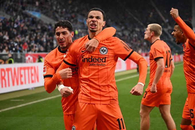 Hugo Ekitike je dosegel oba zadetka za Eintracht. | Foto: Guliverimage