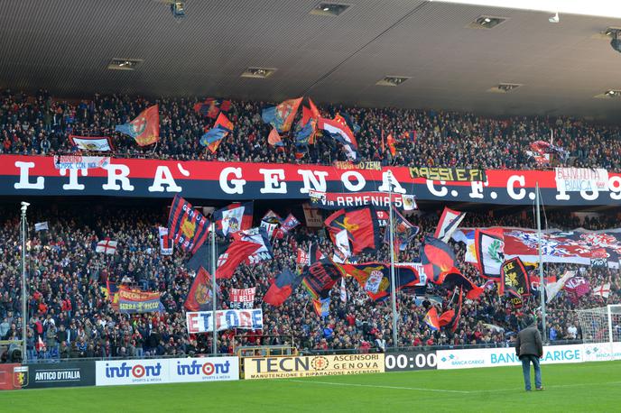 Genova navijači | Navijači Genoe se bodo poklonili žrtvam tragedije v Genovi. | Foto Getty Images