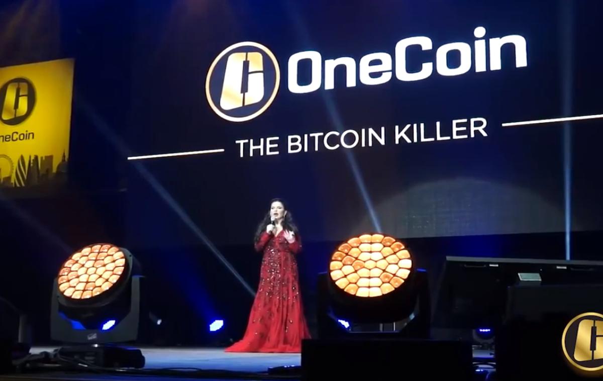 Onecoin Ruja | Zgodbe o onecoinu, ki so ga promotorji tudi v Sloveniji oglaševali kot ubijalca bitcoina in prihodnost plačevanja ter odlično priložnost za hiter zaslužek, še ni konec. Številni posamezniki, ki so v onecoin vložili svoj denar, še vedno čakajo, da bodo onecoine lahko zamenjali za evre, kot so jim neštetokrat obljubili promotorji. Vodilni v denarni mreži so se medtem večidel že raztepli v nove "poslovne priložnosti" oziroma je za njimi tako kot za Rujo Ignatovo, ki je vse skupaj začela, izginila vsaka sled. | Foto YouTube