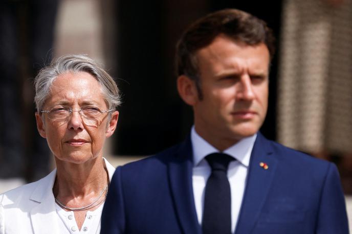 francoski predsednik Emmanuel Macron, francoska premierka Elisabeth Borne | Za uspešno vodenje vlade bo nujna koalicija s katero od drugih strank ali pa najmanj njihova podpora pri delovanju manjšinske vlade. | Foto Reuters