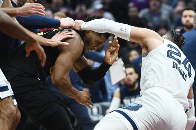 Donovan Mitchell Dillon Brooks | Foto: Reuters