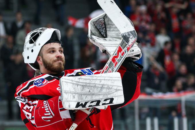 Lani je branil še za Jesenice, v ponedeljek je Kranju pomagal do zmage nad železarji, zdaj pa odhaja v Francijo. | Foto: Matic Klanšek Velej/Sportida