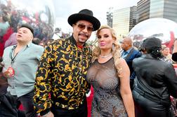 Ice-T-jeva žena se brani pred kritikami, ker še vedno doji petletno hčerko