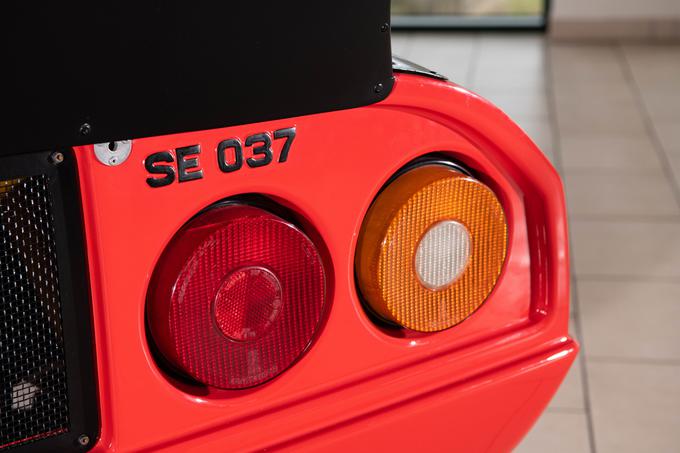 Take okrogle zadnje luči je mogoče najti le na prototipu, na serijski 037 stradale pa ne. | Foto: RM Sotheby's