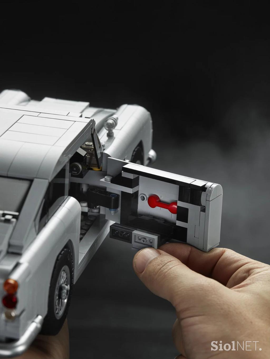 Aston Martin DB5 Lego