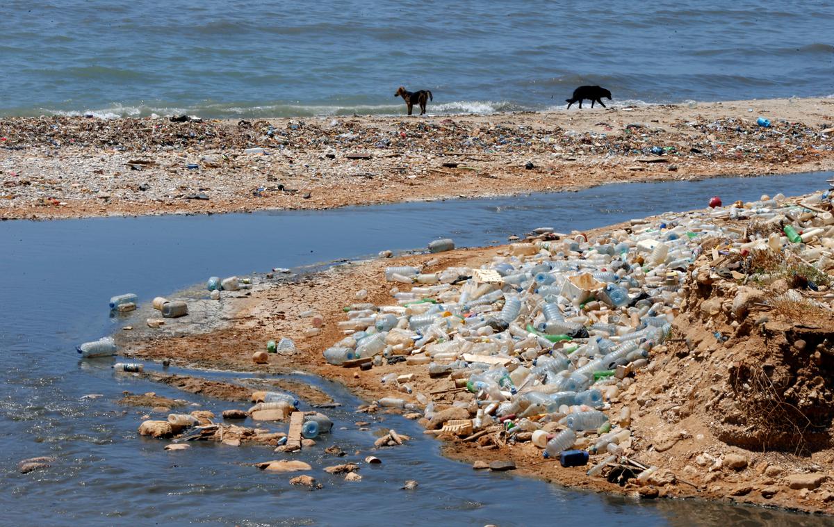 morje, plastika, smeti | Foto Reuters