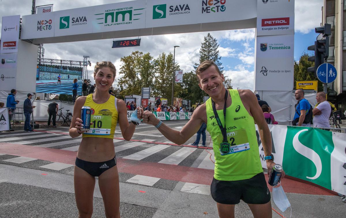 Neja Kršinar Primož Kobe novomeški polmaraton | Slovenska tekača Neja Kršinar in Primož Kobe bosta v nedeljo na maratonu v Sieni, speljanem po letališki stezi, skušala doseči normo za nastop na olimpijskih igrah v Tokiu.  | Foto novomesto21