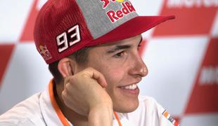 Marc Marquez: Rossi se boji voziti, ko sem jaz na stezi? #video