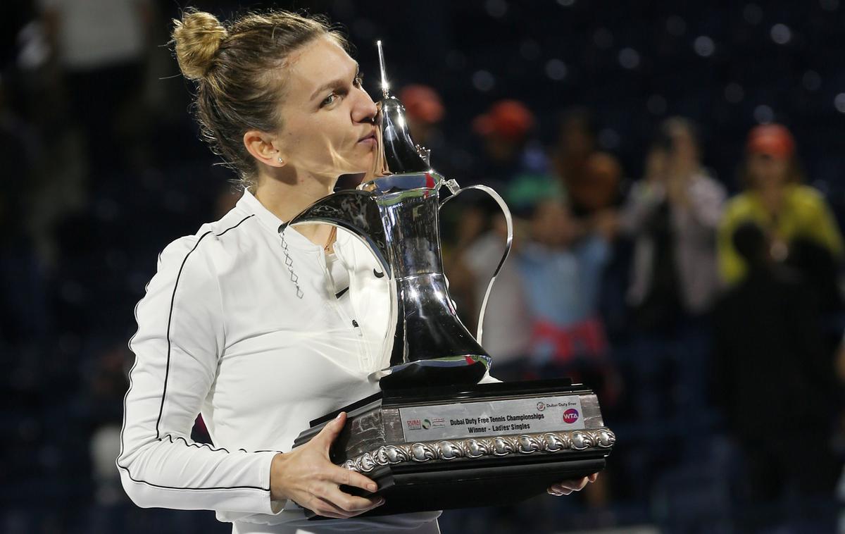 Simona Halep | Romunka je v Pragi pometla s tekmicami. | Foto Reuters