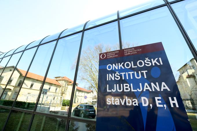 Za celostno rehabilitacijo bolnic z rakom dojk OREH so se odločili, ker so ves čas opažali, koliko težav imajo bolnice po zdravljenju. | Foto: STA ,