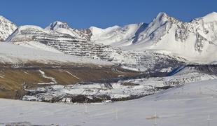 Na kirgizijskem sedemtisočaku umrl hrvaški alpinist, Slovenci na varnem 