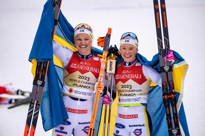 Jonna Sundling in Emma Ribom, Planica 2023 | Jonna Sundling in Emma Ribom sta osvojili zlato. | Foto Grega Valančič/Sportida