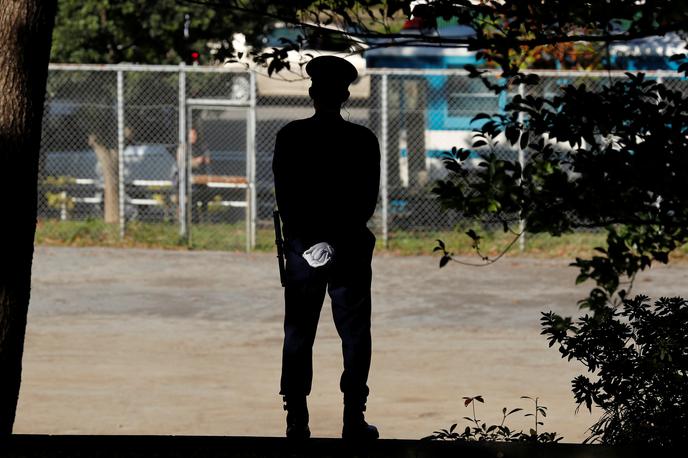 japonski policist | Foto Reuters