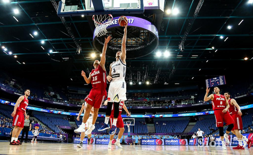 EuroBasket2017 Slovenija Poljska