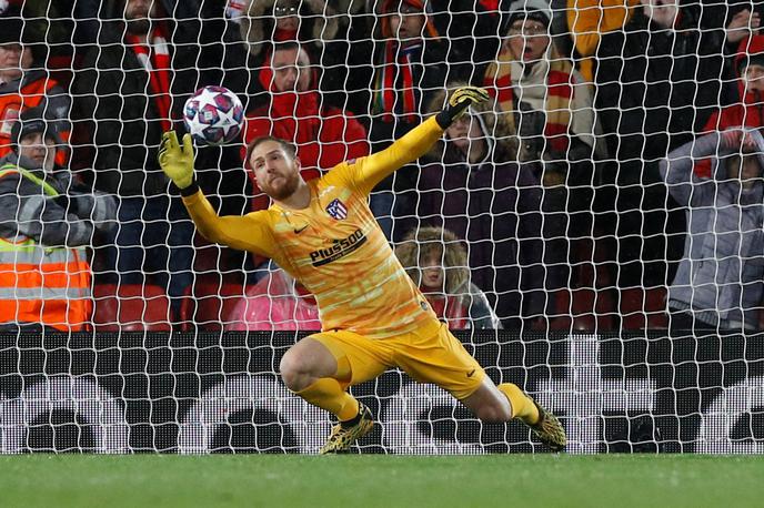 Jan Oblak Liverpool | Jan Oblak je lani na Anfieldu zbral kar devet obramb. V torek se bo pomeril z Liverpoolom v Madridu. | Foto Reuters