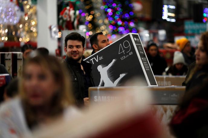 Nakupovanje, trgovina, popust, trgovski center | Foto Reuters