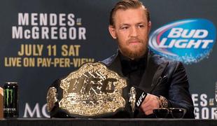 UFC: Connor McGregor razbil še eno oviro na poti. Zdaj čaka Joseja Alda. 