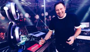 DJ Umek predstavil aplikacijo, ki vam pove, "kaj in kje dogaja"