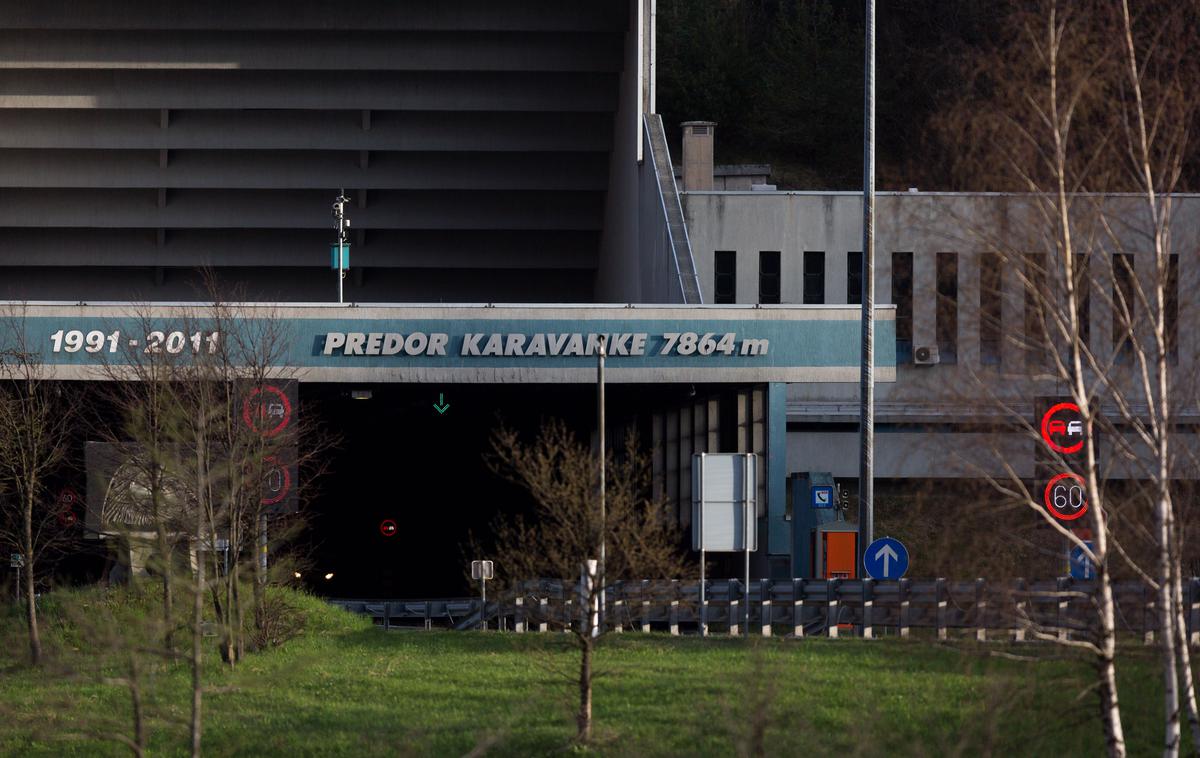 predor Karavanke | Lansko jesen sta takratni župan Občine Jesenice Blaž Račič in župan Občine Šentjakob v Rožu Guntram Perdacher na pristojne naslovila pobudo za uvedbo letnega pavšala za uporabo predora Karavanke, a pri tem nista bila uspešna.  | Foto Klemen Korenjak