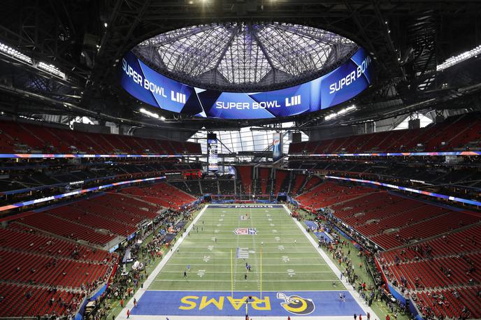 Mercedes-Benz Atlanta | Super bowl bo na stadionu Mercedes-Benz, ki je nazadnje gostil dogodek leta 2019, ko so New England Patriots za čislano lovoriko premagali Los Angeles Rams. | Foto Guliverimage