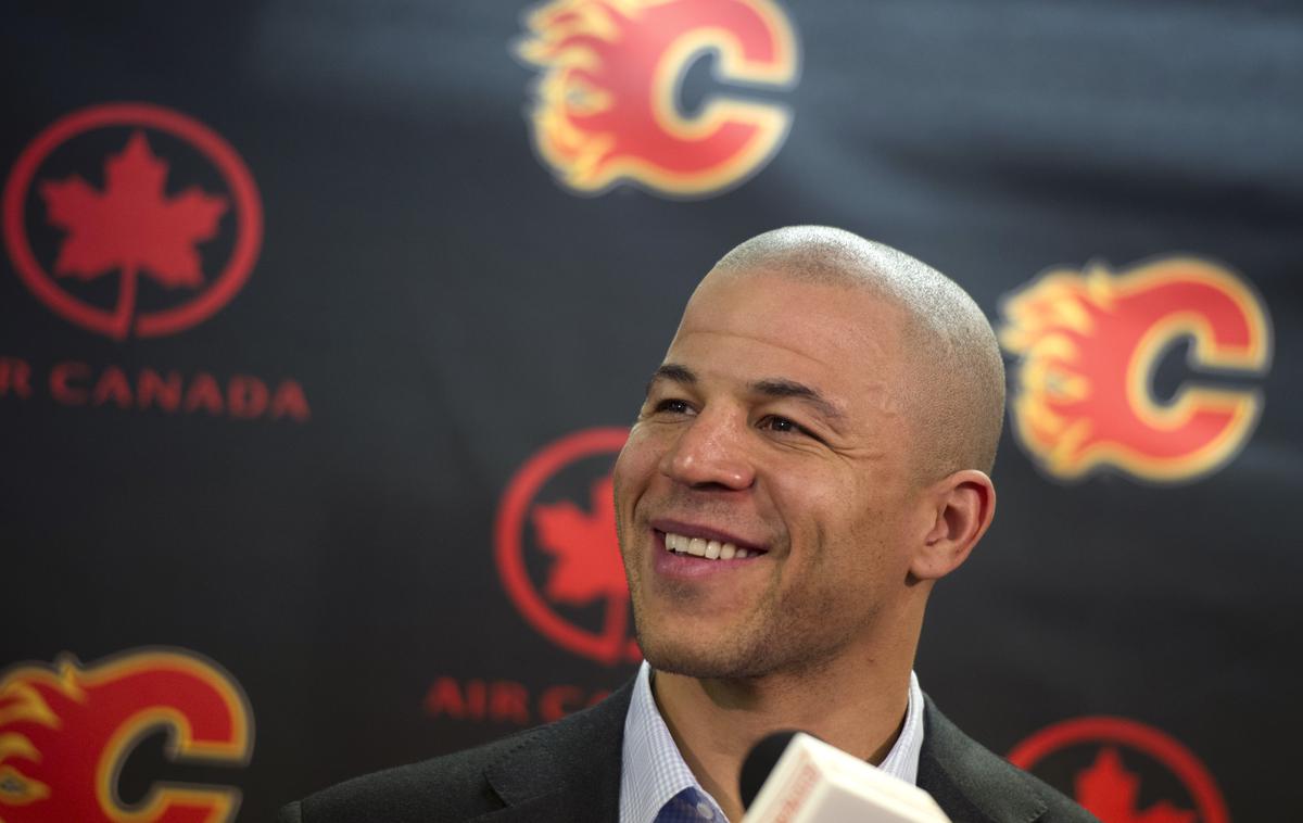 Jarome Iginla | Jarome Iginla bo postal četrti temnopolti hokejist hiše slavnih. | Foto Reuters