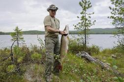 Foto: Putin na počitnicah osvajal divjino