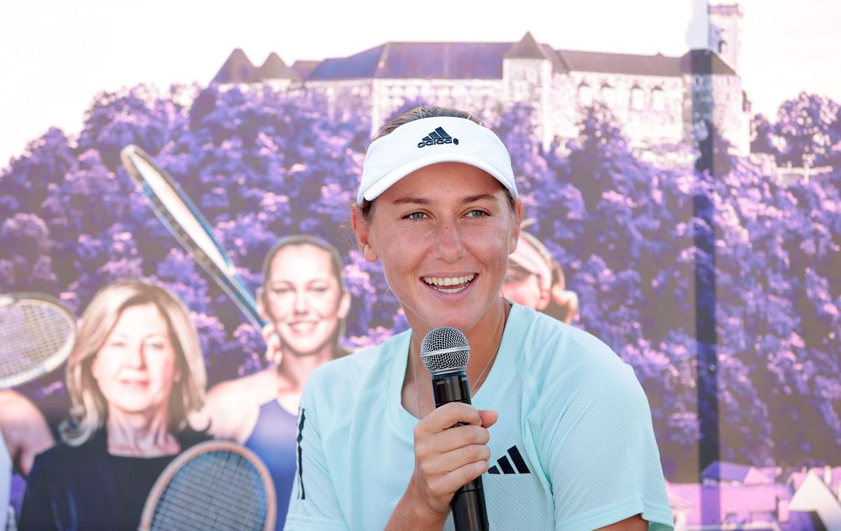 Kaja Juvan | Kaja Juvan je uspešno začela nastope na turnirju WTA v Seulu. | Foto www.alesfevzer.com