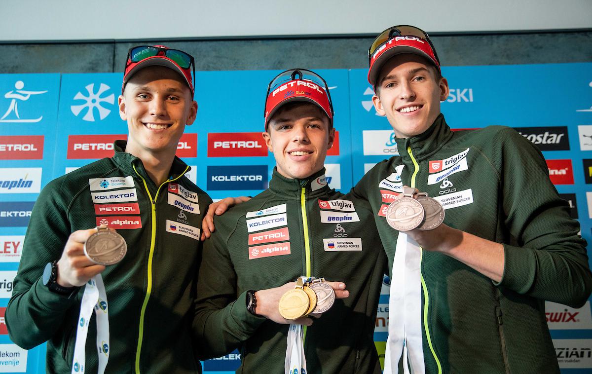 Anton Vidmar, Alex Cisar, Lovro Planko | Mladi slovenski biatlonski junaki, ki so s svetovnega prvenstva na Slovaškem prinesli kopico medalj. | Foto Vid Ponikvar