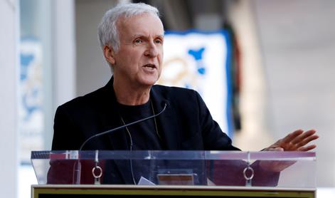 Režiser Titanika James Cameron: Podobnost med tragedijama me preseneča #video