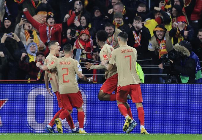 Lens bo sezono nadaljeval v ligi Europa. | Foto: Reuters