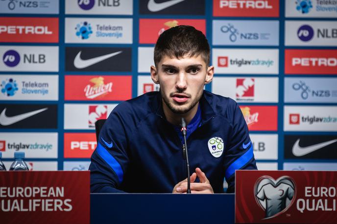 Adam Gnezda Čerin | Adam Gnezda Čerin je deležen vse večje vloge v članski slovenski izbrani vrsti. | Foto Blaž Weindorfer/Sportida