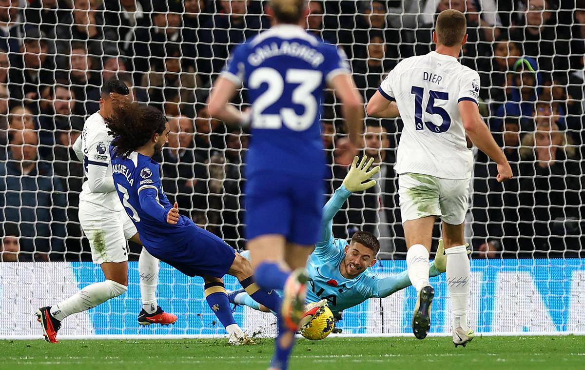 Tottenham - Chelsea | Tottenham je v derbiju kroga pokleknil pred Chelseajem, | Foto Guliverimage