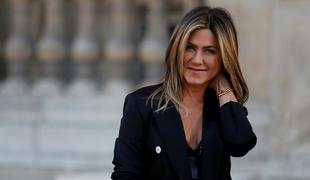 Jennifer Aniston se ne druži z ljudmi, ki se nočejo cepiti