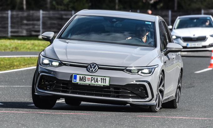 Golf ni več prodajni kralj Evrope, trenutno je znotraj Volkswagnove znamke uspešnejši tudi model T-roc. | Foto: PRIMA