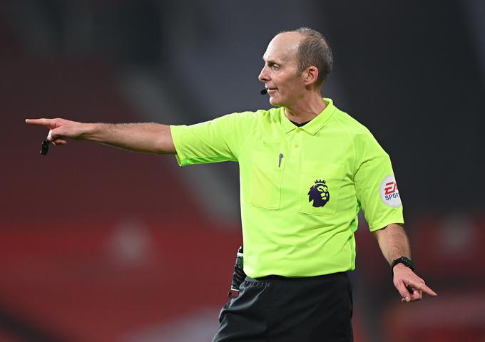 Mike Dean | Foto: Reuters