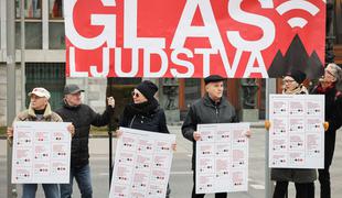 Iniciativa Glas ljudstva poziva na pohod za javno zdravstvo