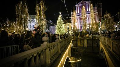 Do kdaj bodo v Ljubljani še gorele praznične luči?