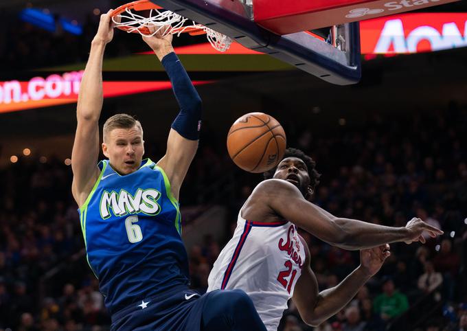 Kristaps Porzingis je blestel ob zmagi nad Philadelphio. | Foto: Reuters