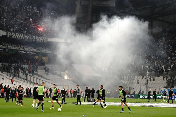 Marseille Paok | Po nasilju na pokalni tekmi bosta Panathinaikos in PAOK dve oz. tri tekme odigrala za zaprtimi vrati.  | Foto Guliverimage