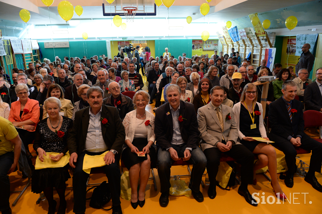 Aleš Primc stranka Glas za otroke in družine ustanovni kongres