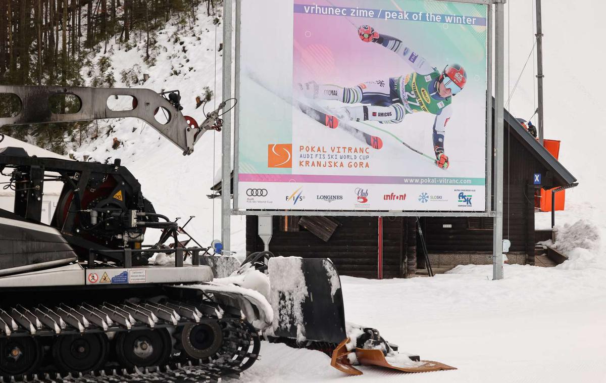 Podkoren Zlata lisica | V Kranjski Gori so prižgali zeleno luč za izvedbo dveh velelslalomskih tekem za Zlato lisico 7. in 8. januarja. | Foto Nebojša Tejić/STA