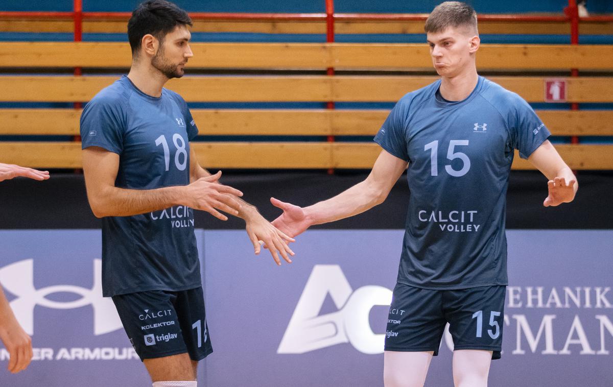 Calcit Volley | Kamničani so tudi drugi turnir končali z dvema zmagama in so po štirih tekmah stoodstotni. | Foto Klemen Brumec