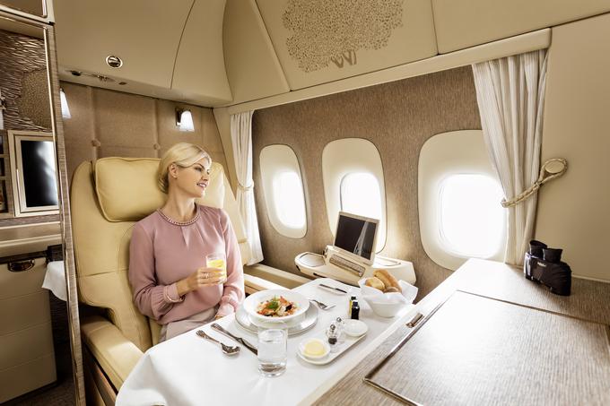 Emirates boeing 777 Mercedes | Foto: Emirates