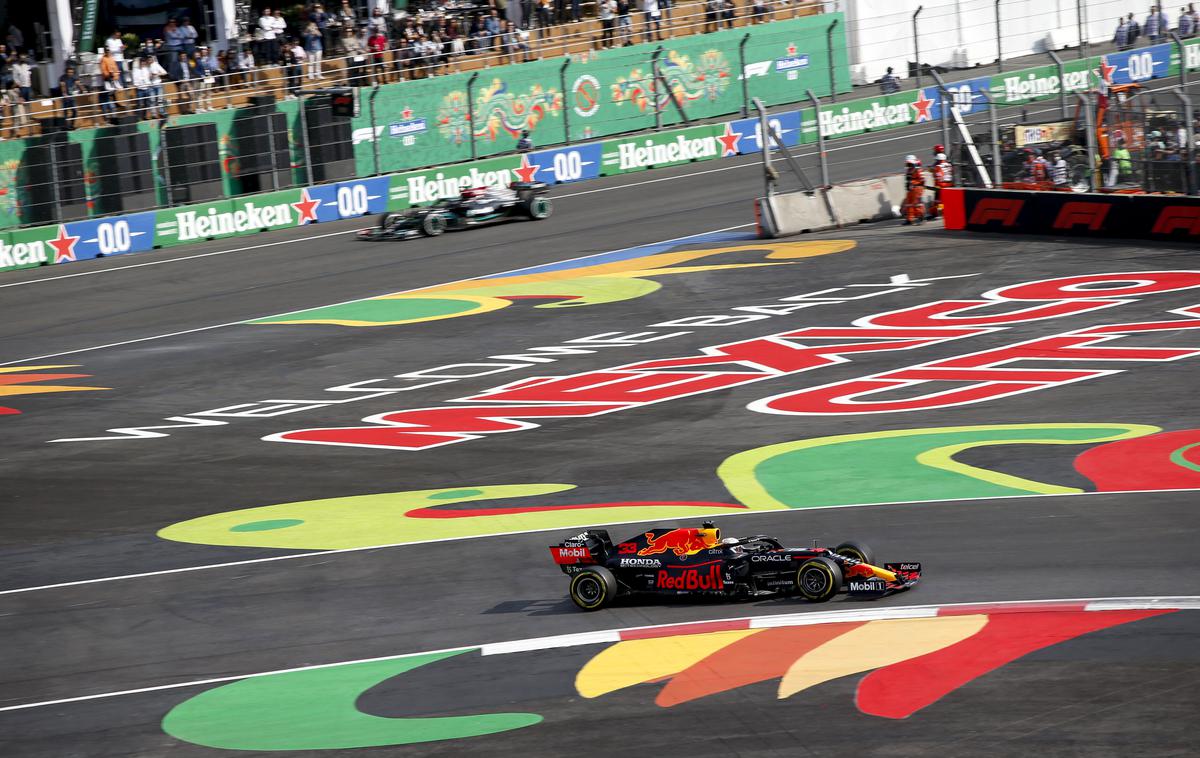 Max Verstappen | Max Verstappen je bil najhitrejši na drugem treningu. | Foto Guliverimage