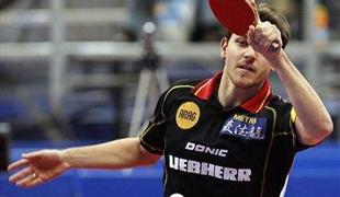 Timo Boll in Li Qian na prestolu