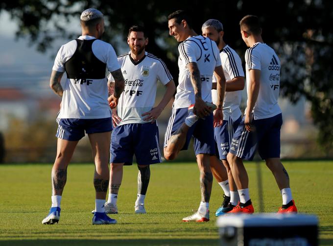 V argentinski reprezentanci svojega kapetana in najboljšega strelca obožujejo. | Foto: Reuters