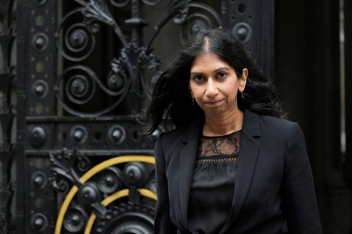 Suella Braverman | Suella Braverman, ki velja za predstavnico desnega krila konservativcev, se je sprva sama potegovala za položaj premierke, nato pa v začetku septembra zasedla ministrski stolček. | Foto Reuters