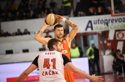 V živo: Cedevita Olimpija v Čačku, Krkaši razveselili domače navijače