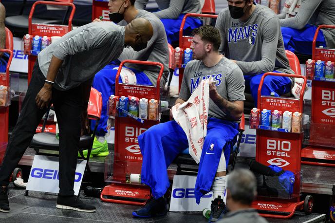 Luka Dončić | Luka Dončić zaradi bolezni ni igral. | Foto Reuters